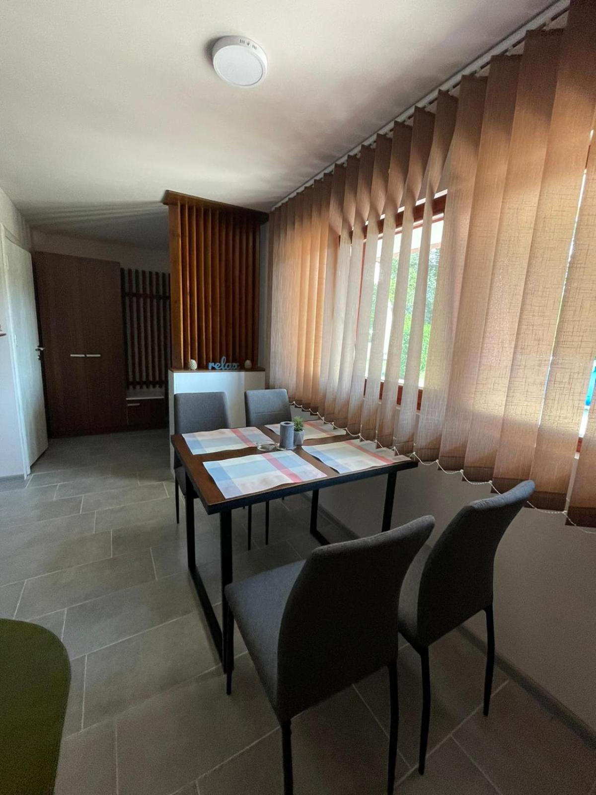 Apartmani Morava 54 Kocino Selo Exterior foto
